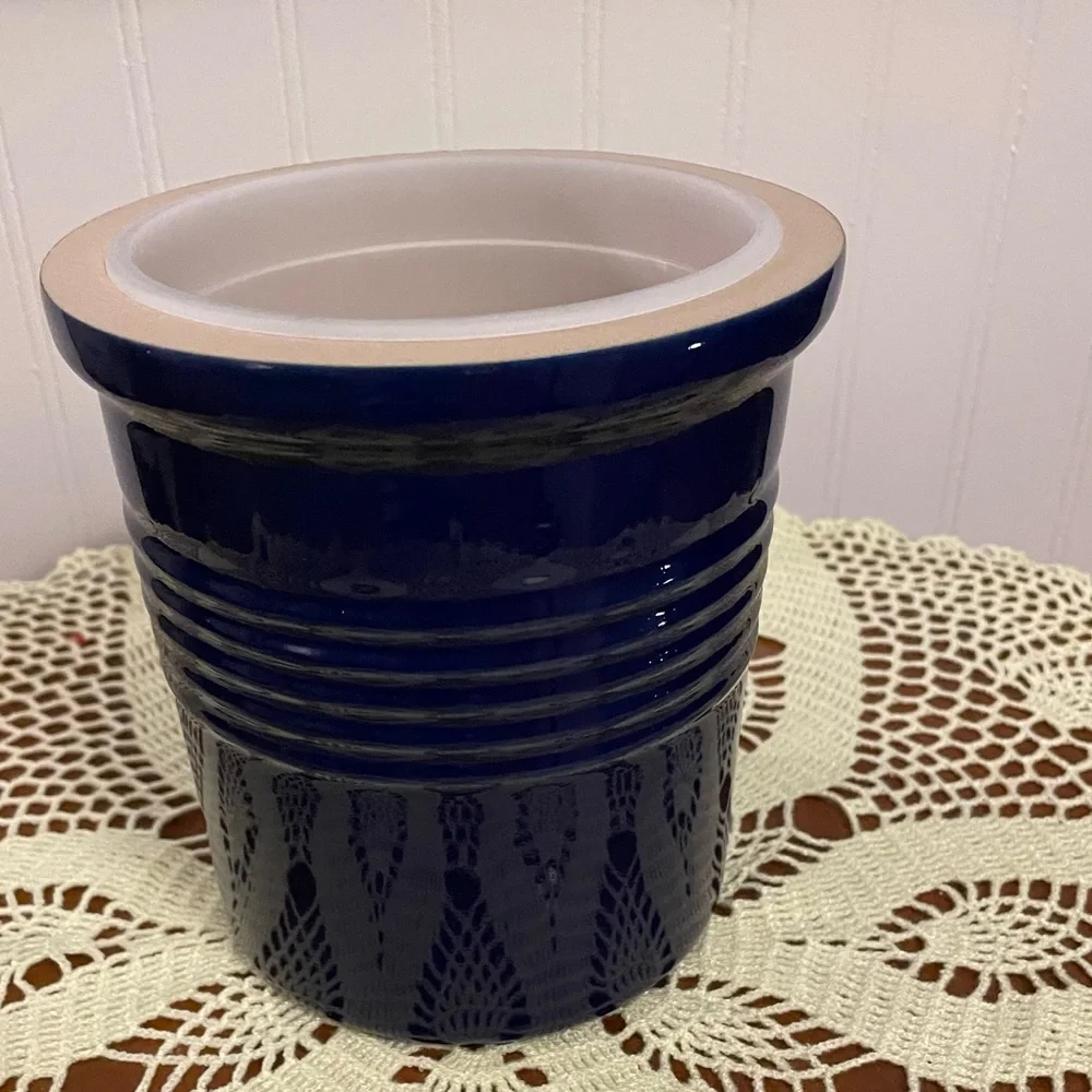 Pampered Chef New Traditions Stoneware Crock‎ W/ Insert Navy Blue 1312 Retired